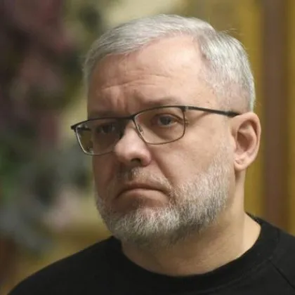 Украинската антикорупционна служба НАБУ съобщи че е арестувала бившия министър