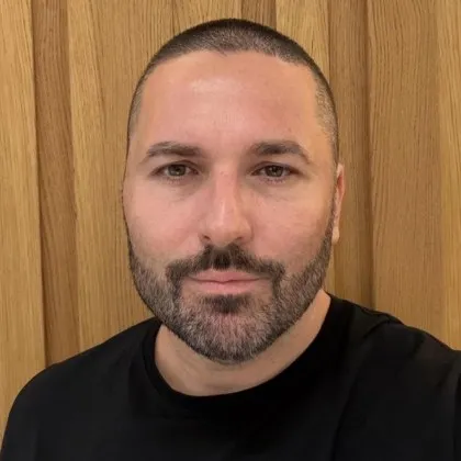 Изчезнаха 12 ключови снимки по делото &bdquo;Сияна" &ndash; бащата на детето с тежки обвинения