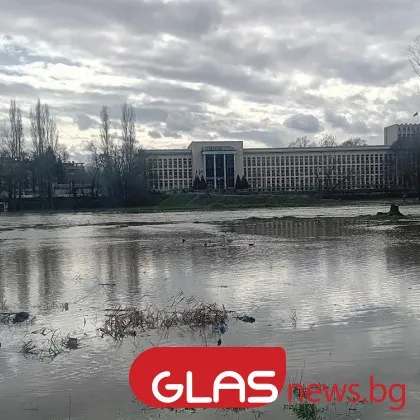Марица рязко повиши нивото си! Има ли опасност? СНИМКИ