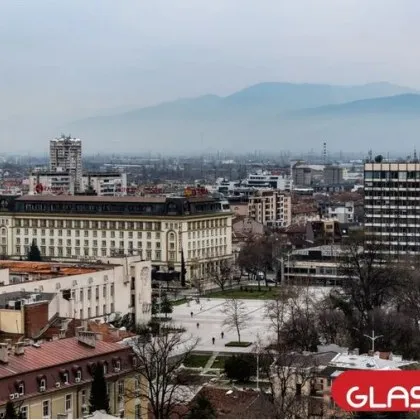 През следващото денонощие времето в страната ще е облачно на