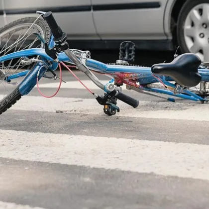 38 годишен шофьор на товарен автомобил блъсна 85 годишен мъж бутащ велосипед в Койнаре