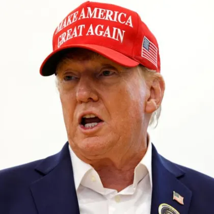 Президентът на САЩ Доналд Тръмп обвини предшественика си Барак Обама