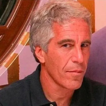 Има още мръсотия: Епстийн скрил в САЩ твърди дискове, съдържащи улики