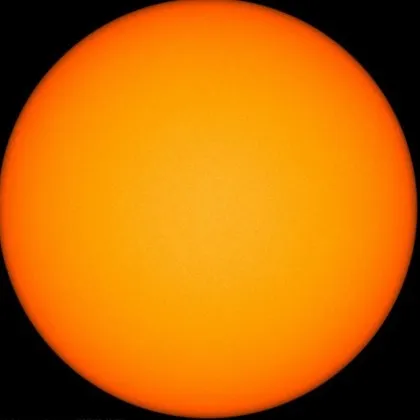 Слънцето &bdquo;угасна" за ден: За първи път от близо 4 години без нито едно слънчево петно