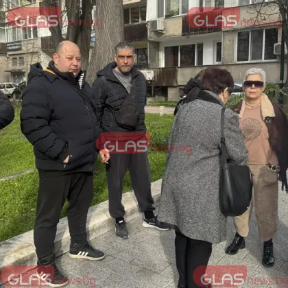 Близки на загиналото семейство при тежката катастрофа на Околовръстното се