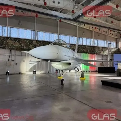 Вторите изтребители F 16 България ще получи вероятно със забавяне Това обяви служебният