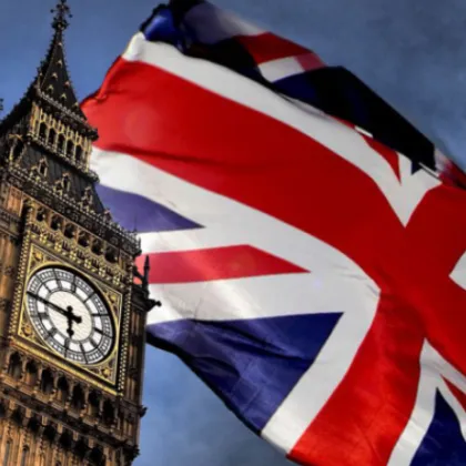 Великобритания въвежда задължително електронно разрешително за пътници от 85 държави