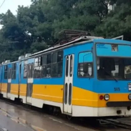 Инцидент парализира движението в района на Румънското посолство в София преди