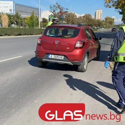 Глобиха с 220 евро мъж, държал се грубо с полицаи