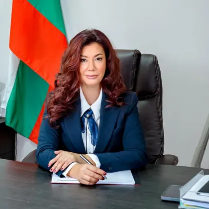 Уволниха изпълнителния директор на Изпълнителна агенция Медицински надзор Иванка Динева Все