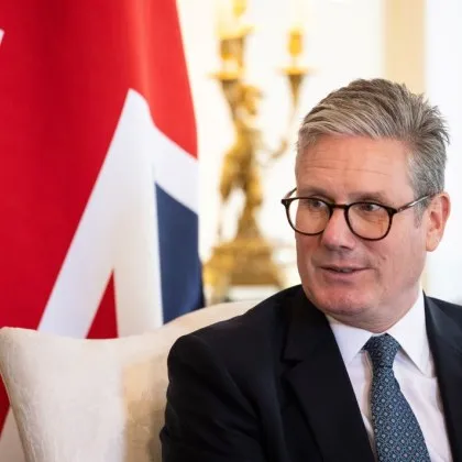 Стармър заяви, че Великобритания помага на Израел и САЩ да отблъскват атаки