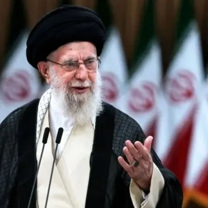 Хакнати камери, ракети и AI: Разкриха подробности за убийството на Хаменей