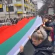 Шествие със 100-метрово българско знаме мина през София ВИДЕО