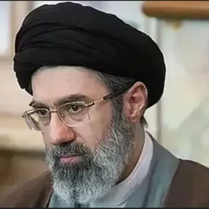 Синът на Хаменей Моджтаба го наследява?