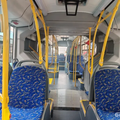 След спор за място: Пътници се биха в рейс