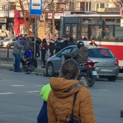 За часове: Второ произшествие с водач на тротинетка в София СНИМКИ