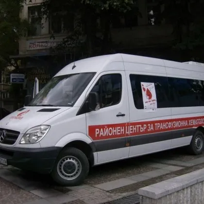 Десетки ученици от Пловдив дариха кръв и се включиха в