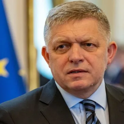 Словашкият премиер Роберт Фицо намекна че страната му може да