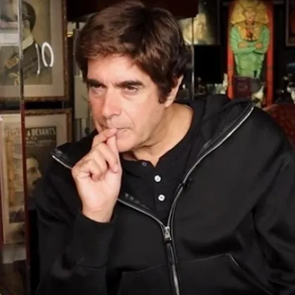 Дейвид Копърфийлд напуска сцената на фона на скандала с Епстийн