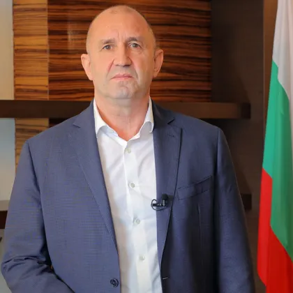 "Галъп": Радев води убедително, но не достатъчно, за да има сам мнозинство