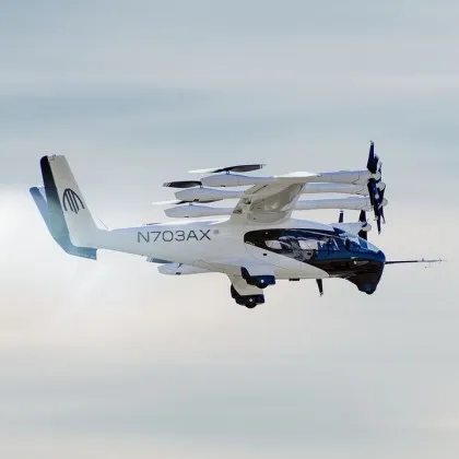 &bdquo;Летящите автомобили" тръгват в САЩ още това лято