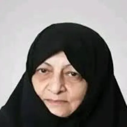 Съпругата на Али Хаменей е жива