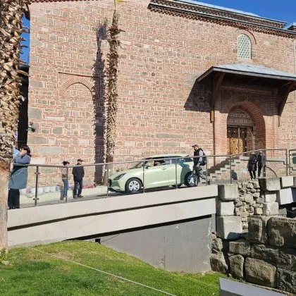 Шофьор подкара по Главната в Пловдив СНИМКИ