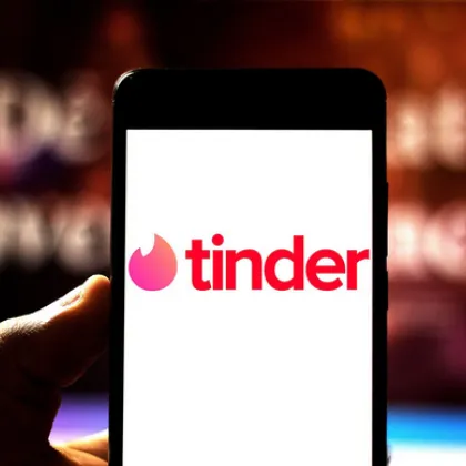 Мъж известен като най харесваният в Tinder разкри че модерната му