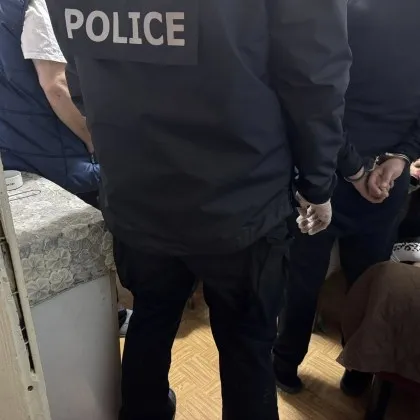 Въоръжен отвлече 13-годишна в София, упоил я и я изнасилил