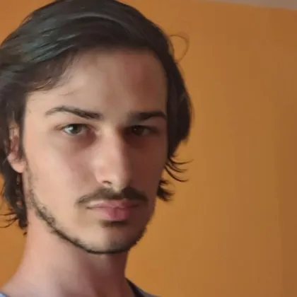 Издирват млад мъж от Добрич СНИМКА