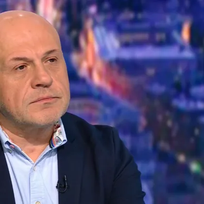 Томислав Дончев: 60% от българите не вярват на машините, а 40% на хартията