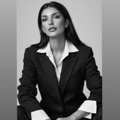 Разследват смъртта на млада жена, издъхнала след естетична процедура