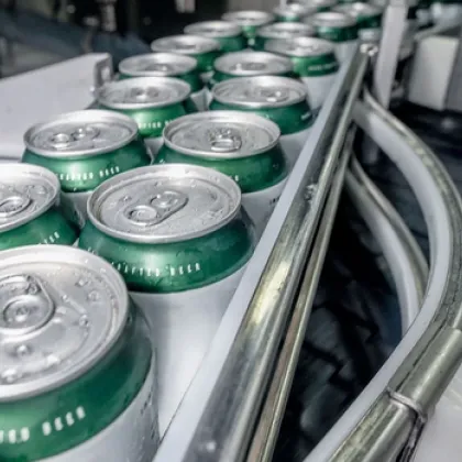 Хванаха мъж, задигнал 18 кена бира от магазин