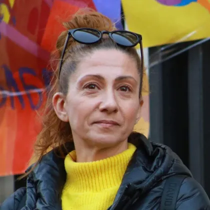 Майката на Николай Златков твърди, че видяното по тялото му не съответства на експертизата