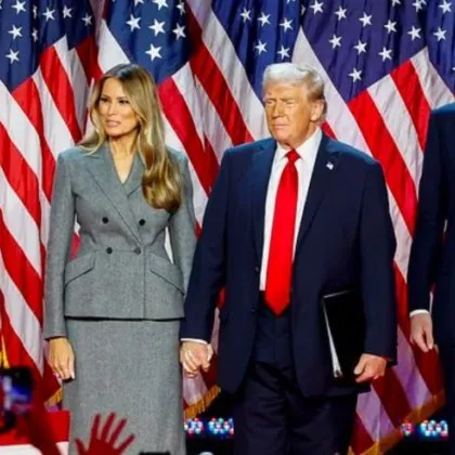 Тръмп &ndash; пътешественик във времето? Стари книги и загадъчни рисунки разбуниха мрежата