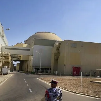 Иран твърди, че снаряд е ударил атомната електроцентрала в Бушер