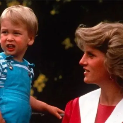 Принц Уилям сподели невиждана досега СНИМКА на принцеса Даяна