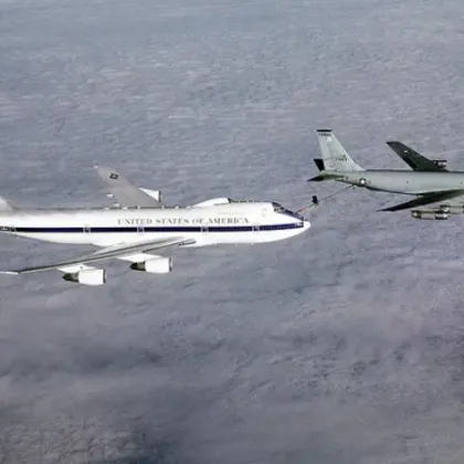 &bdquo;Самолетът на Страшния съд" се появява по-често в небето - каква е причината