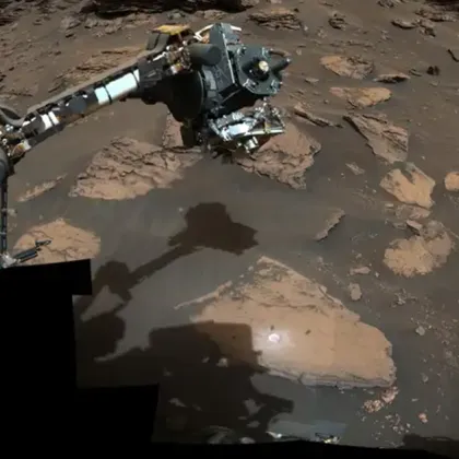 Марсоходът на НАСА откри скъпоценни камъни на Марс за първи път