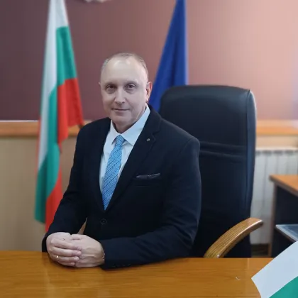 Областният управител на област Пловдив проф д р Владислав Попов отправи