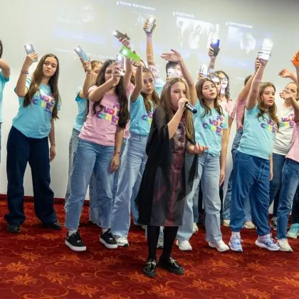 При препълнена зала и огромен интерес премина премиерата на &bdquo;Китенариум" в Пловдив