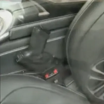 ВИДЕО показва пистолет в джип, за когото се твърди, че е на Димитър Бербатов