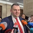 Пеевски: Сламеният премиер и кабинетът на Сорос не могат да извадят България от Съвета за мир