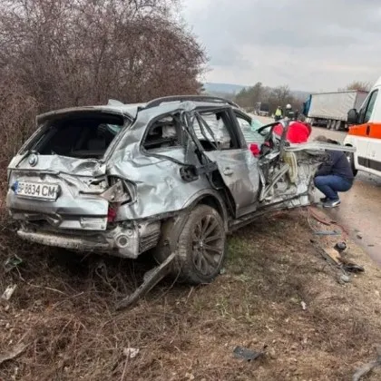 Двойна трагедия край Враца: загина и спътничката на шофьора от БМВ-то