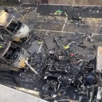 Антисемитска атака в Лондон: Запалиха четири линейки