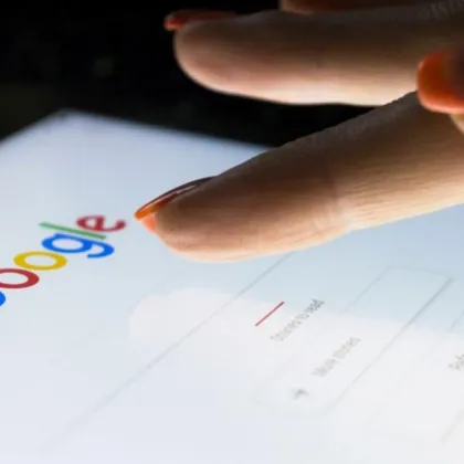 Google започва да пренаписва заглавията на новините