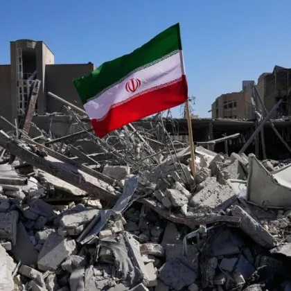 &bdquo;Остави телефона и гледай небето": Техеран отправи зловещ сигнал към Тръмп