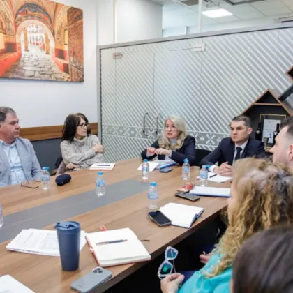 Министърът на туризма: България излиза с ясна заявка за успешен летен сезон