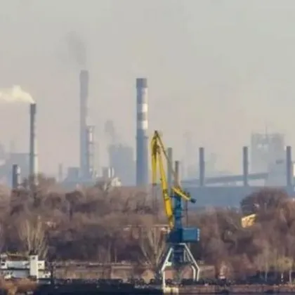 Прекъснаха един от електропроводите към АЕЦ Запорожие