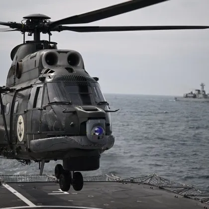 НАТО симулира военноморска атака край Румъния